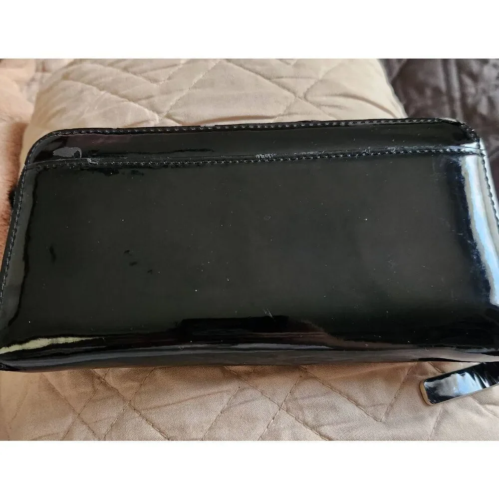 Kate Spade Black Patent Leather Accordion Zip-Around Wallet